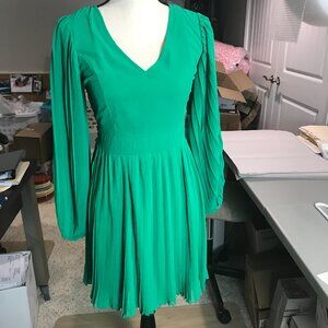 Women's Jessica Simpson Fancy Green Dress size M, NWT